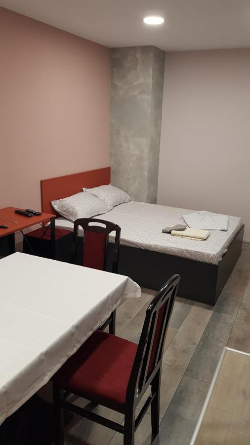 Lux Apartment มอนตานา ภายนอก รูปภาพ