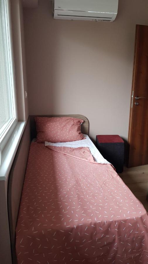 Lux Apartment มอนตานา ภายนอก รูปภาพ